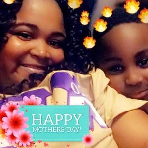 Meet your Posher, Lakisha